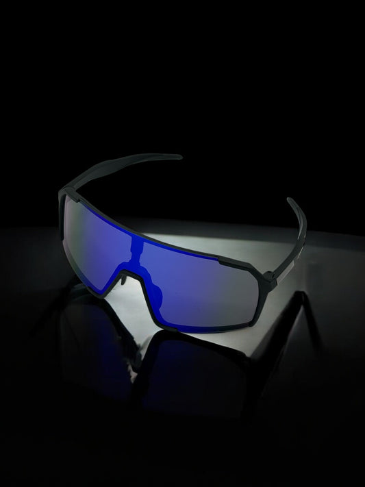 YOUTH- DRIPPY GLASSES