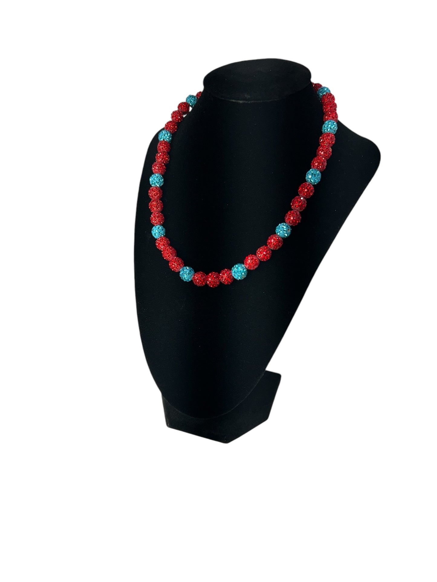 DRIPPY NECKLACES