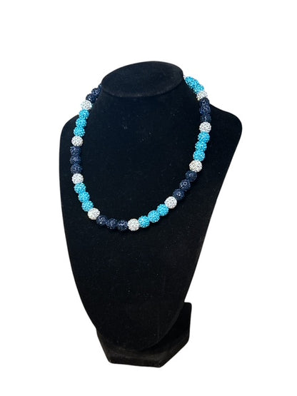 DRIPPY NECKLACES